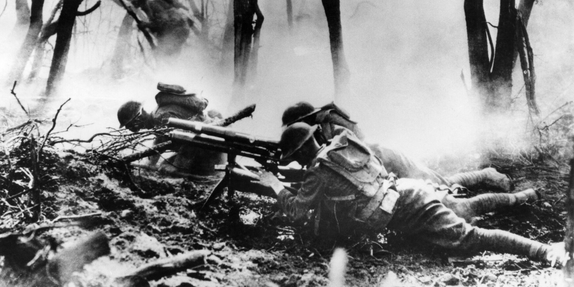 Американские солдаты в Аргонском лесу. 26 сентября 2018 - ИноСМИ, 1920, 16.03.2024
