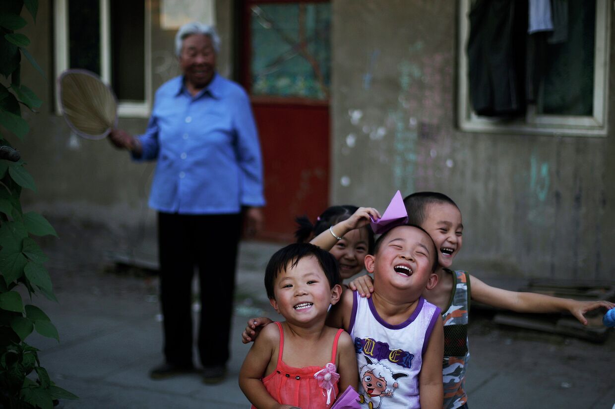 Дети на улице Пекина