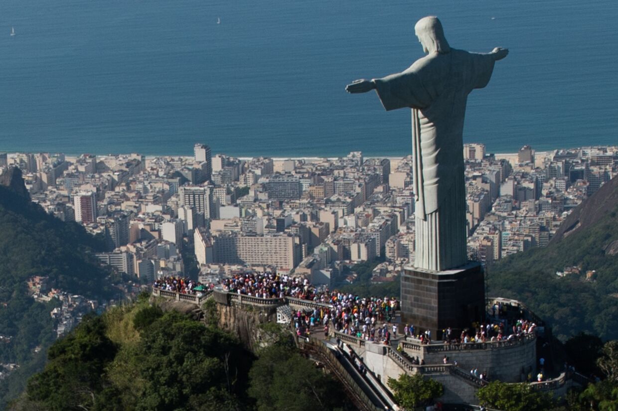 Статуя Христа Искупителя в Рио-де-Жанейро, Бразилия. 2014 год