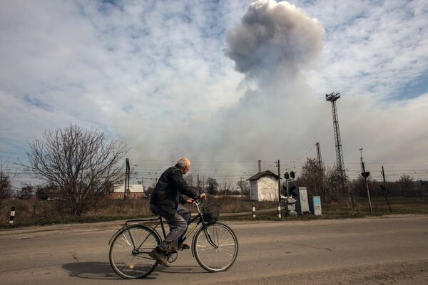 Пожар на складе боеприпасов в Харьковской области. Архивное фото Пожар на складе боеприпасов в Харьковской области. Архивное фото