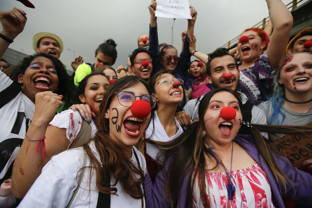Акция протеста студентов в Богота, Колумбия