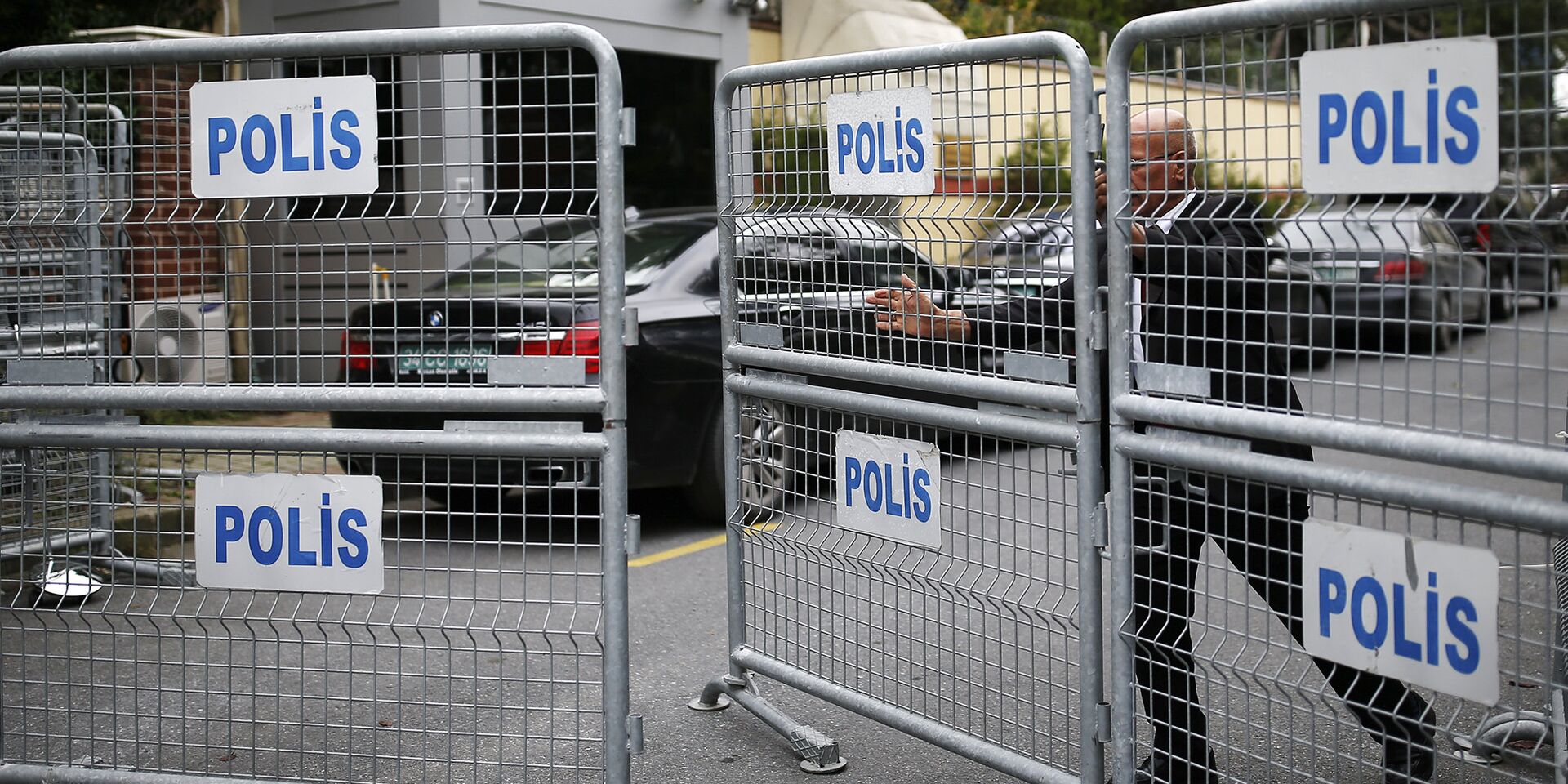 Полиция блокирует дорогу, ведущую к консульству Саудовской Аравии в Стамбуле - ИноСМИ, 1920, 07.08.2023