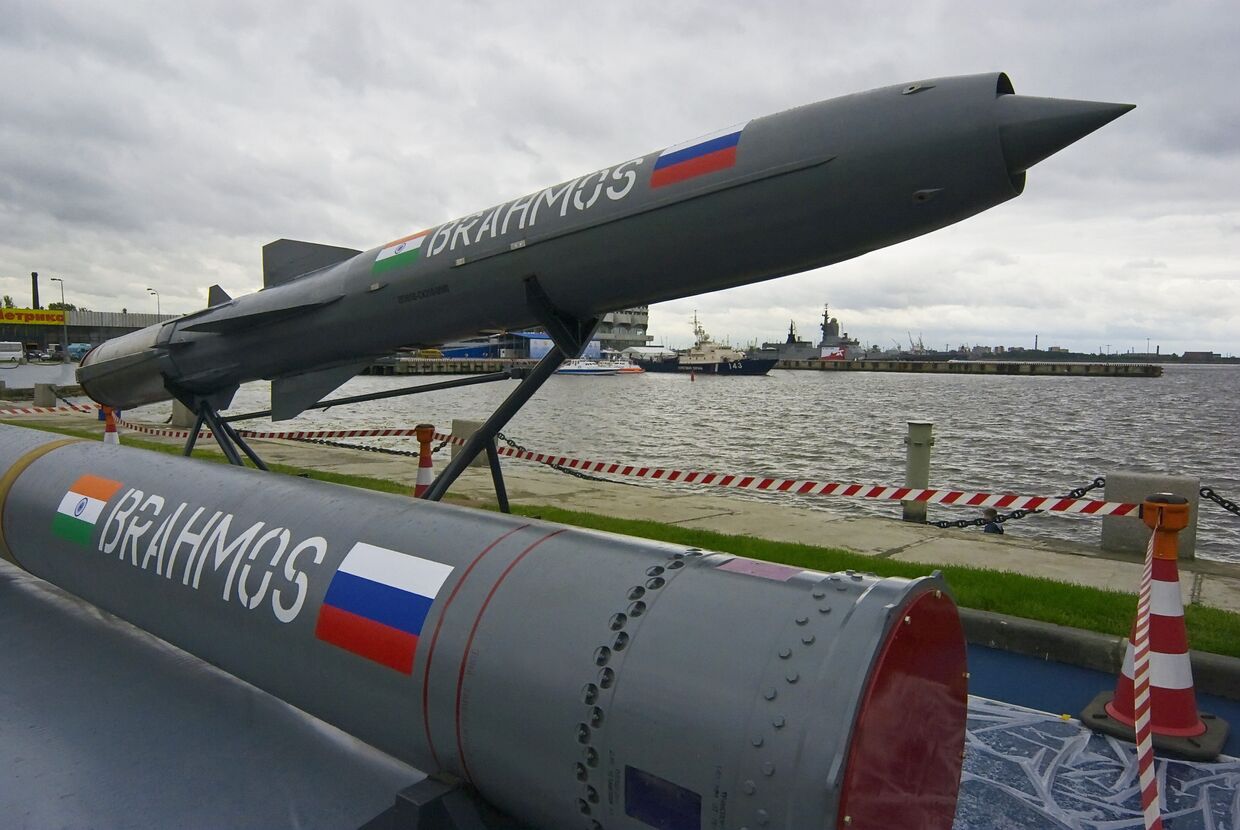 Российско-индийская сверхзвуковая противокорабельная ракетаBRAHMOS