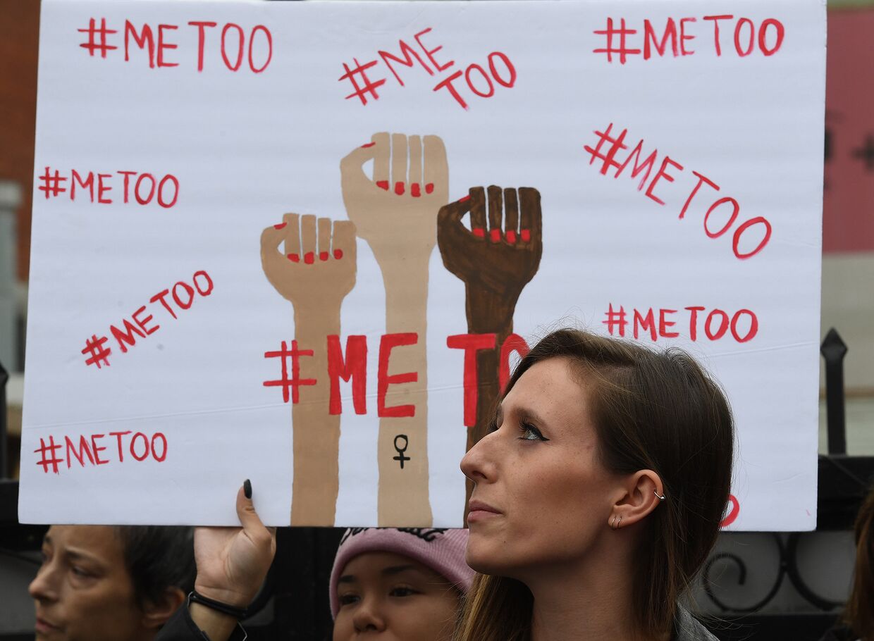 Жертвы сексуального насилия во время марша #MeToo в Голливуде