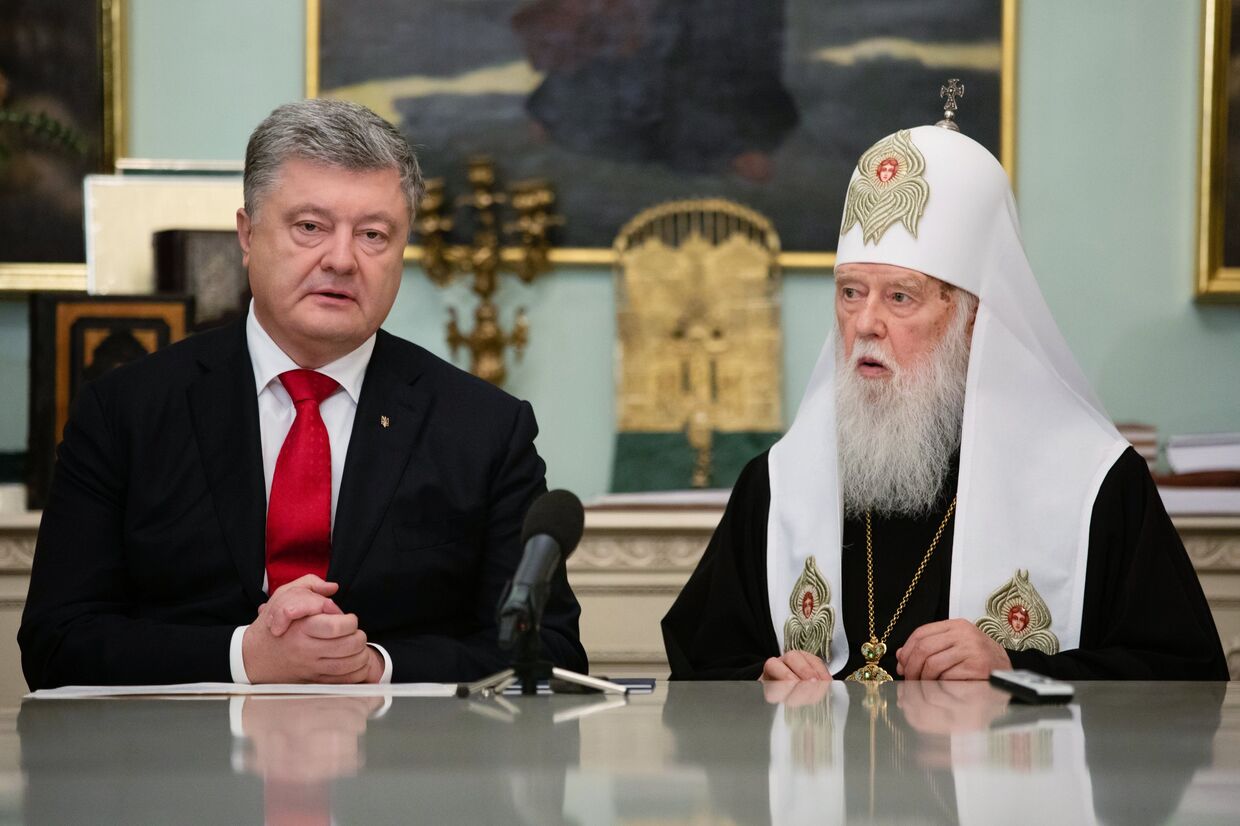 Президент Украины П. Порошенко провел встречу с архиереями УПЦ