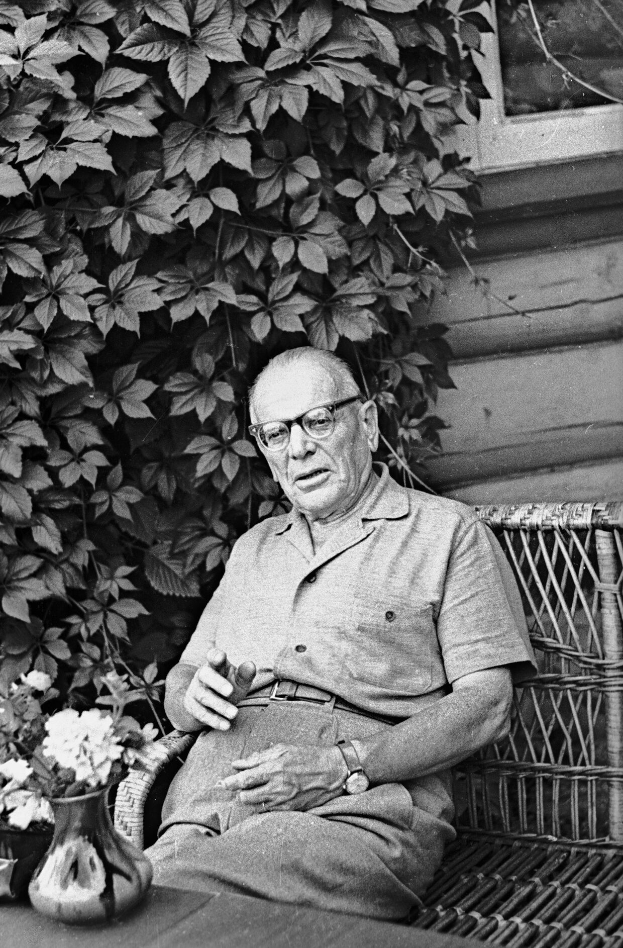 Советский писатель Константин Паустовский