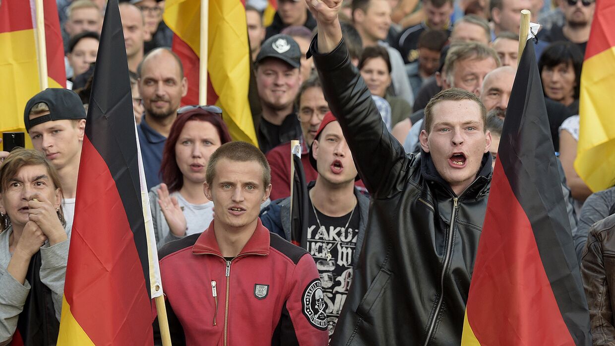 Акция протеста против мигрантов в Хемнице, Германия