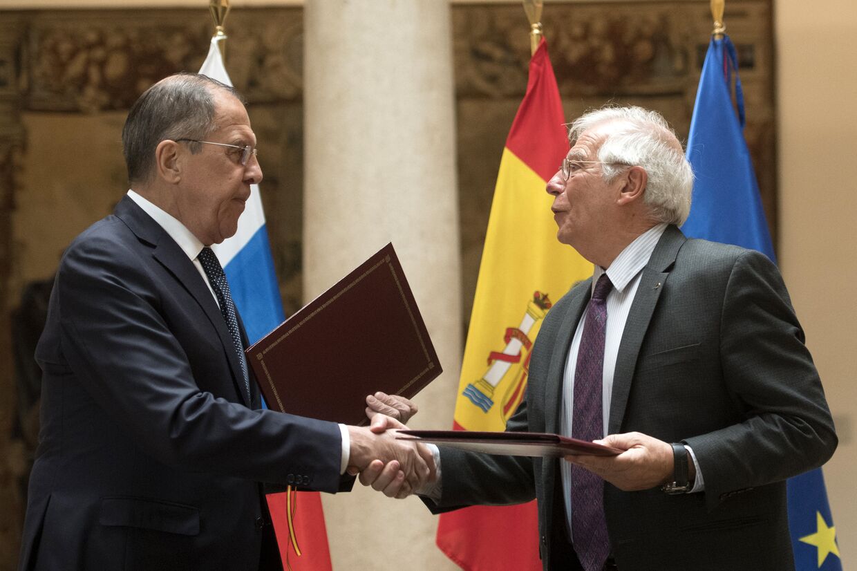 Министр иностранных дел Испании Хосеп Боррелл и Министр иностранных дел РФ Сергей Лавров в Мадриде
