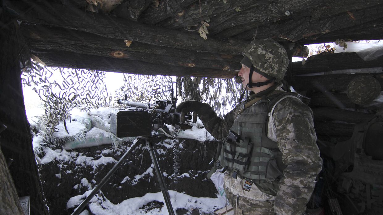 Военнослужащий ВСУ на востоке Украины. 26 ноября 2018