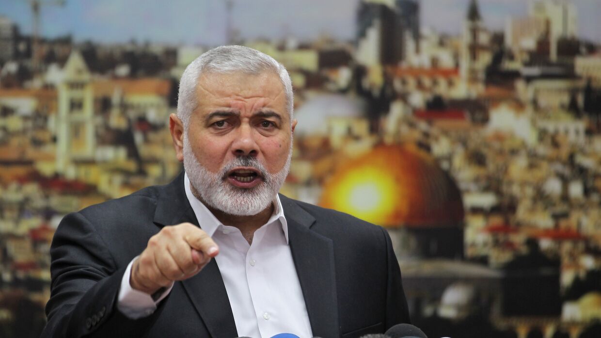Лидер ХАМАС Исмаил Хания выступает по поводу решения президента США Дональда Трампа признать Иерусалим столицей Израиля. 7 декабря 2017