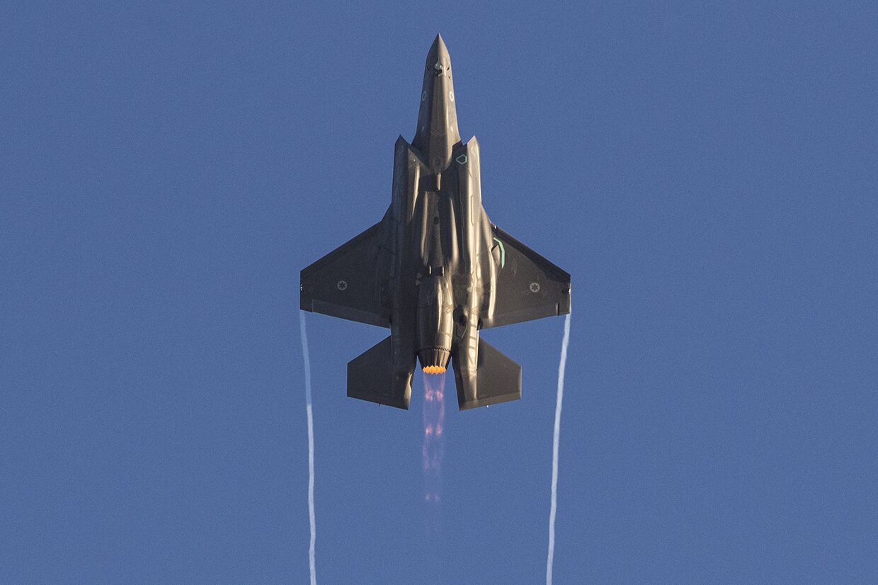 Израильский истребитель F-35 на военно-воздушной базе «Хатцерим»