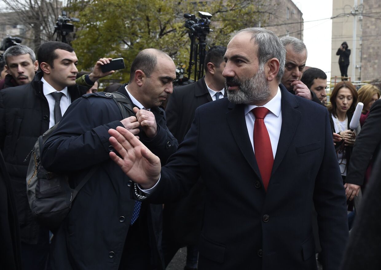 Исполняющий обязанности премьер-министра Армении Никол Пашинян
