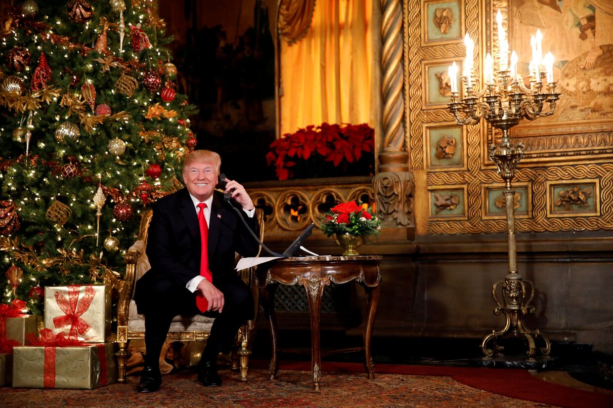 Трамп принимает звонки от детей в Белом доме