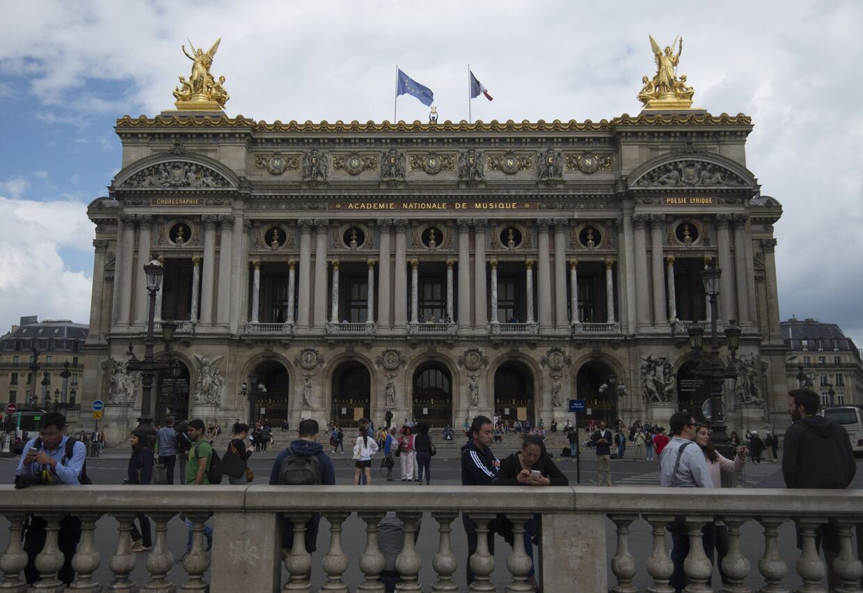 Здание Парижской оперы