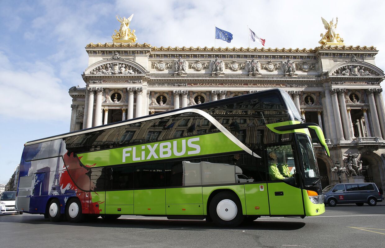 Автобус FlixBus в Париже, Франция