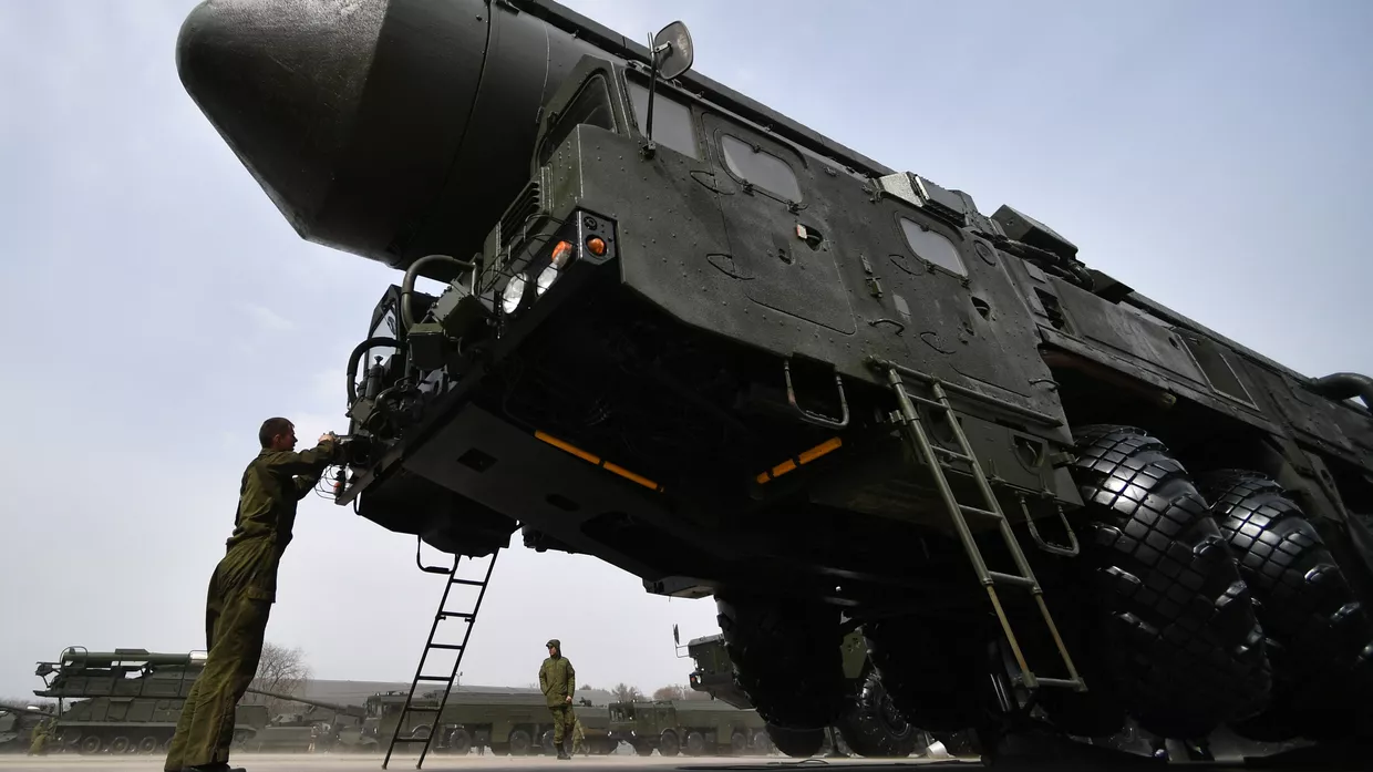 Подготовка военной техники, участвующей в Параде Победы