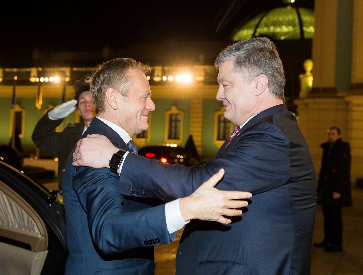 Президент Украины Петр Порошенко и президента Европейского совета Дональд Туск в Киеве