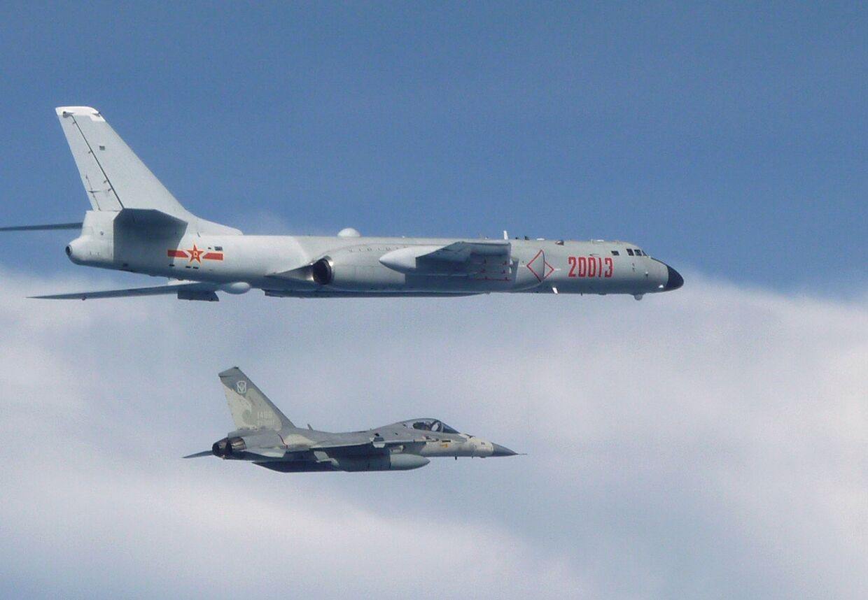 Тайваньский реактивный истребитель и бомбардировщик H-6