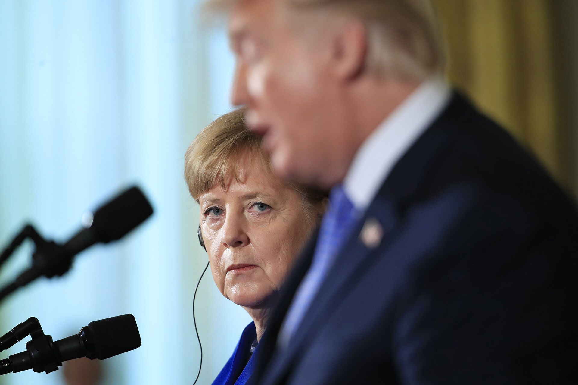 Канцлер Германии Ангела Меркель и президент США Дональд Трамп во время пресс-конференции в Вашингтоне - ИноСМИ, 1920, 16.09.2020