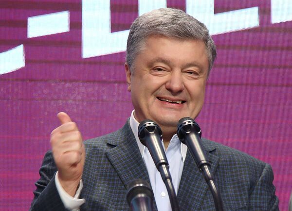 Президент Украины Петр Порошенко в своем штабе в Киеве Президент Украины Петр Порошенко в своем штабе в Киеве