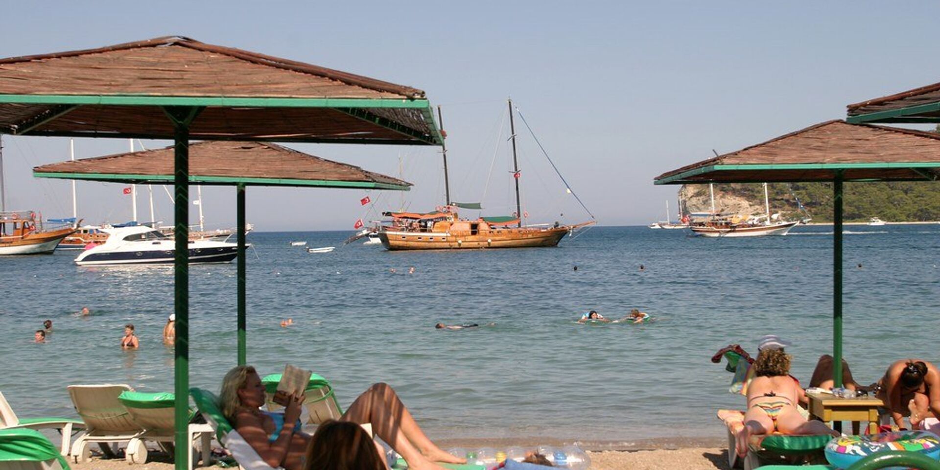 Пляж в Кемере, Турция - ИноСМИ, 1920, 05.08.2023