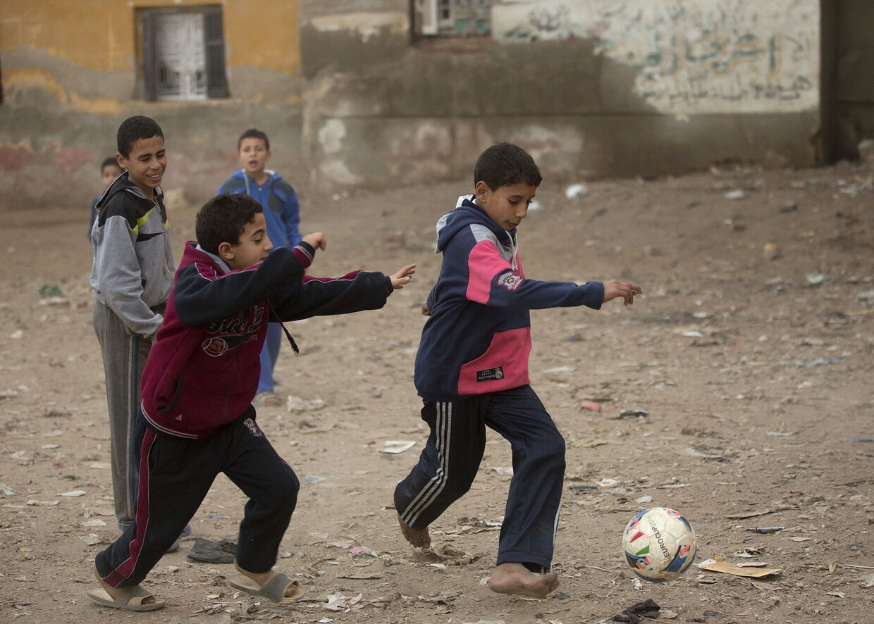 Дети в Эль-Канатир-эль-Хейрия, Египет