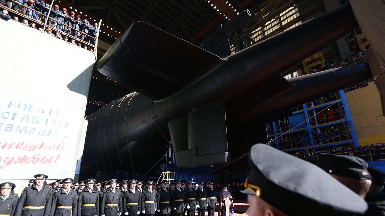 Спуск на воду атомной подводной лодки Белгород в Архангельской области