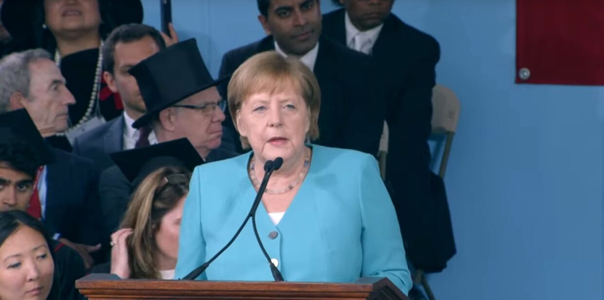 Выступление Меркель 30 мая 2019 года перед выпускниками Гарвардского университета 2019 года