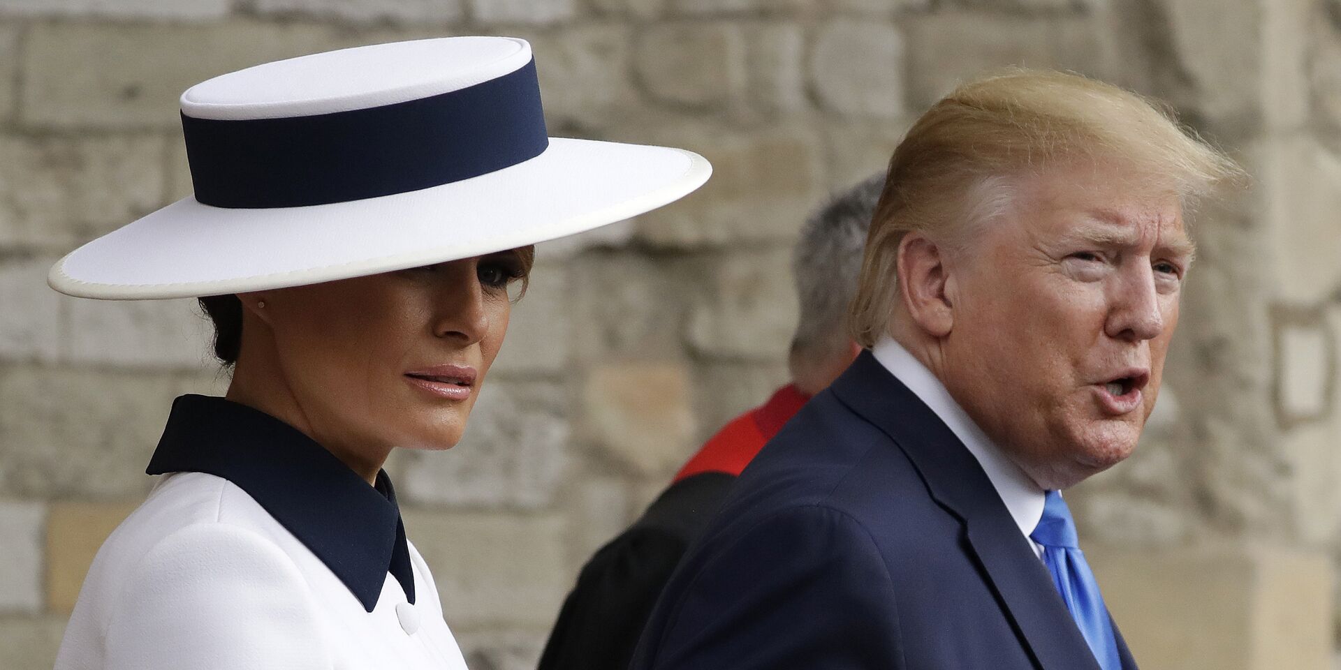 Президент Дональд Трамп и первая леди Мелания Трамп - ИноСМИ, 1920, 09.08.2025