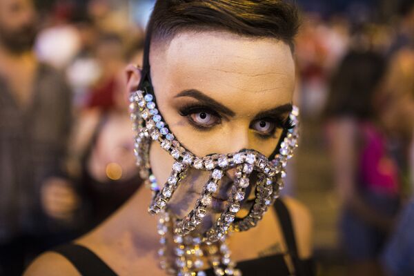 Гей-парад в Мадриде Гей-парад в Мадриде