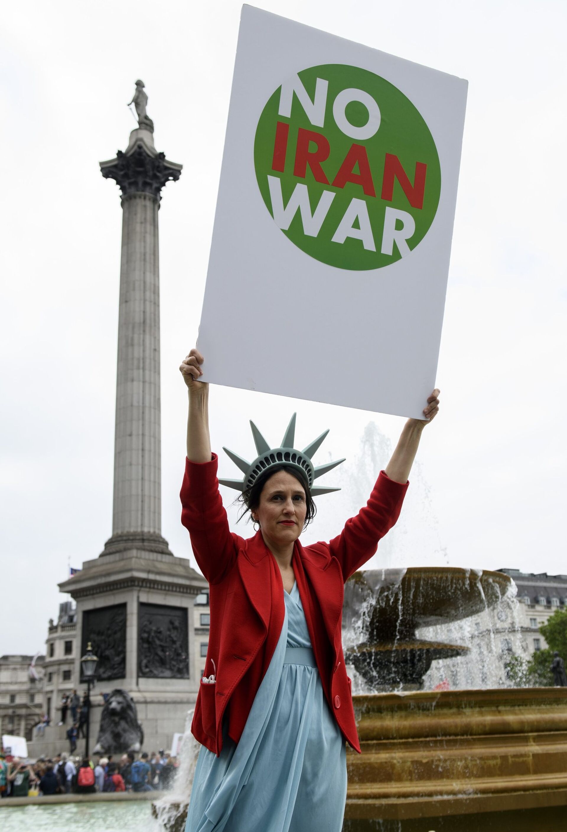 Акция против президента США Д. Трампа в Лондоне - ИноСМИ, 1920, 17.04.2026