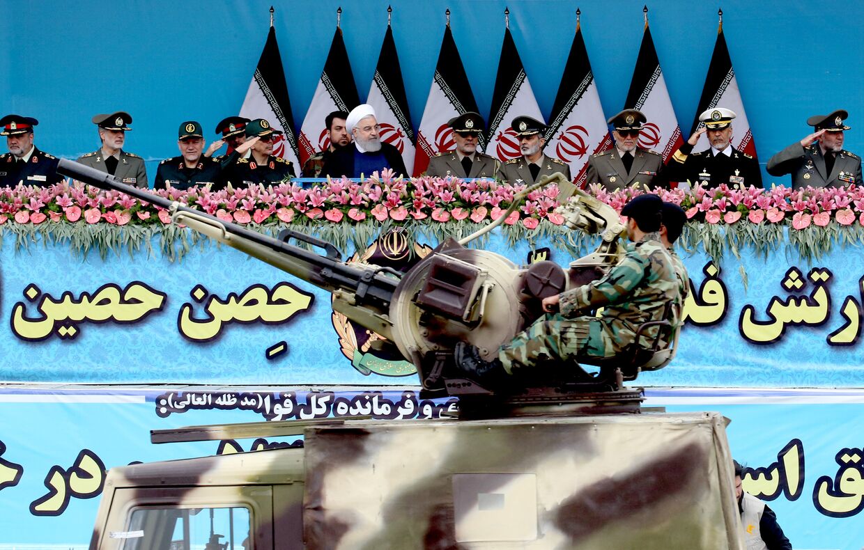 Военный парад в Тегеране, Иран