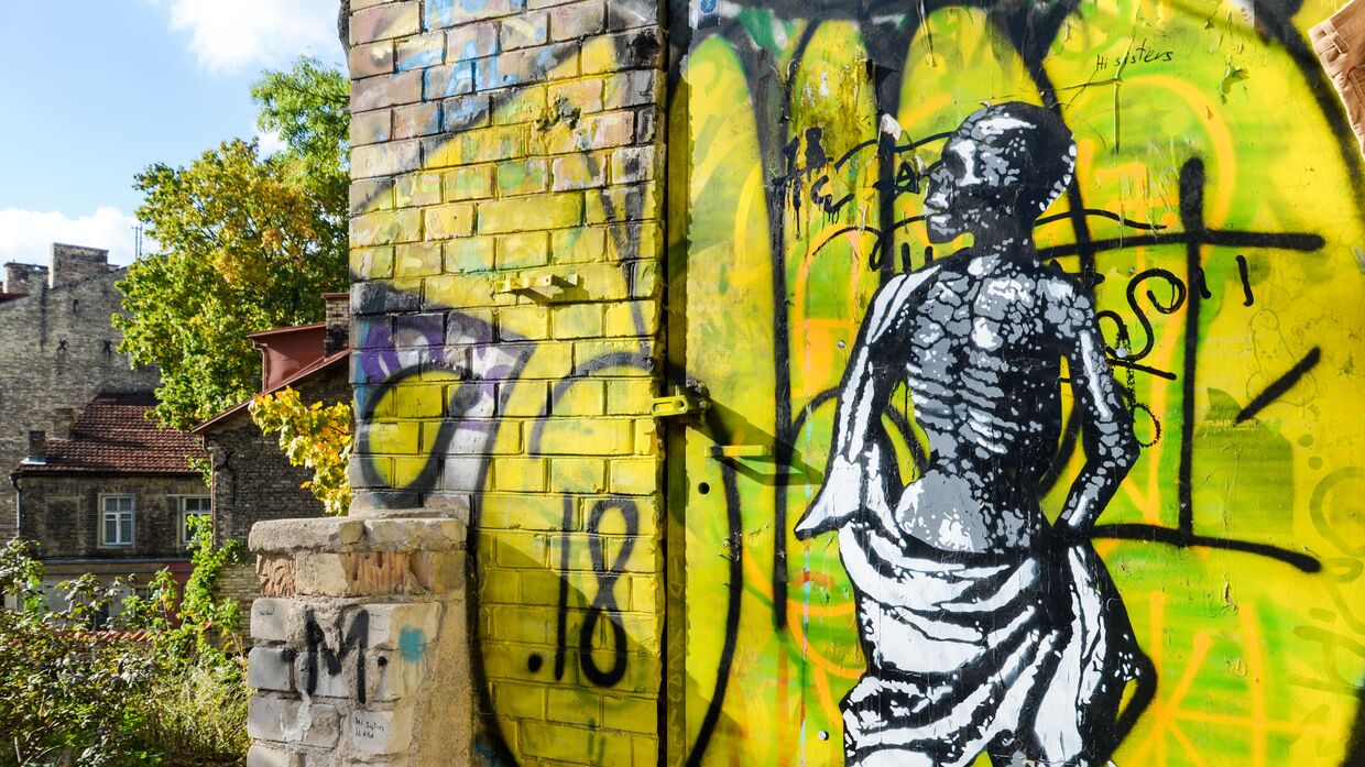 Улица в Ужуписе, Вильнюс, Литва