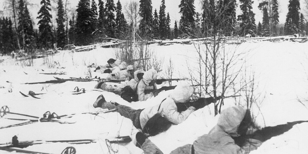 Финские лыжники на позиции, 12 января 1940