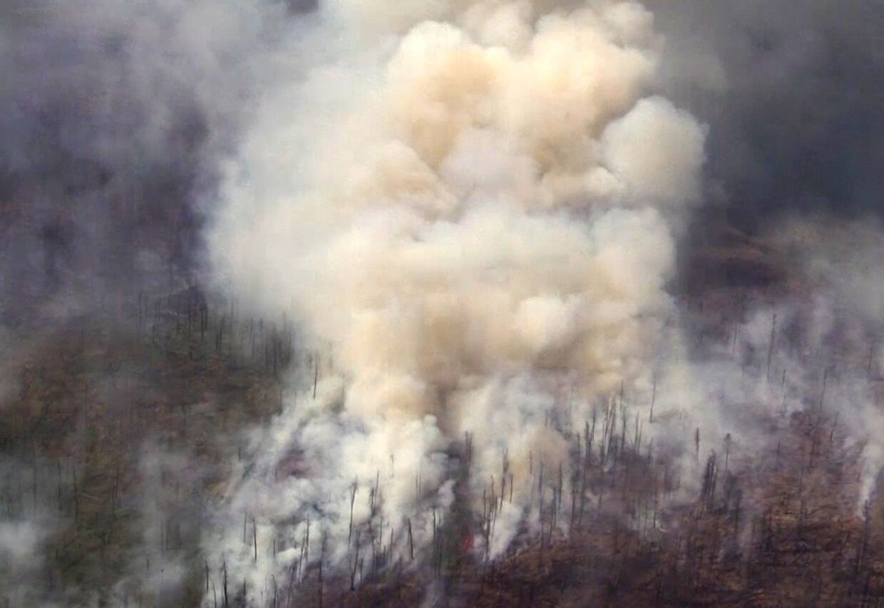 Ликвидация лесных пожаров в Иркутской области