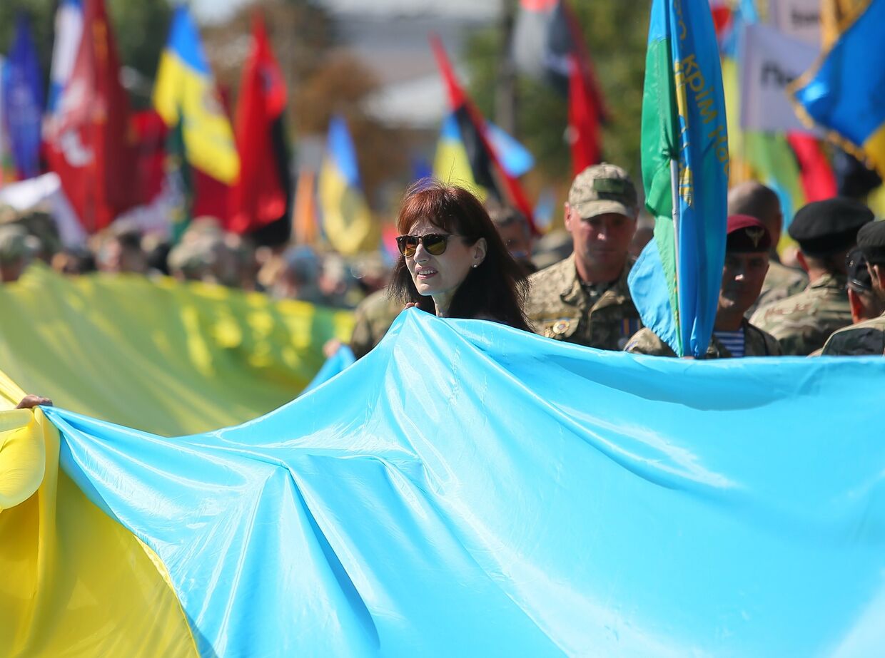 Участники Марша защитников Украины
