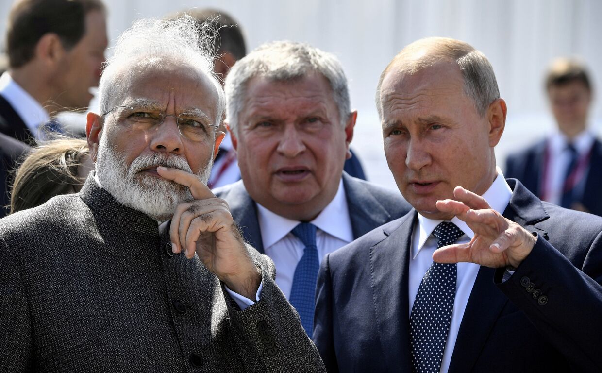 Президент РФ Владимир Путин и премьер-министр Индии Нарендра Моди