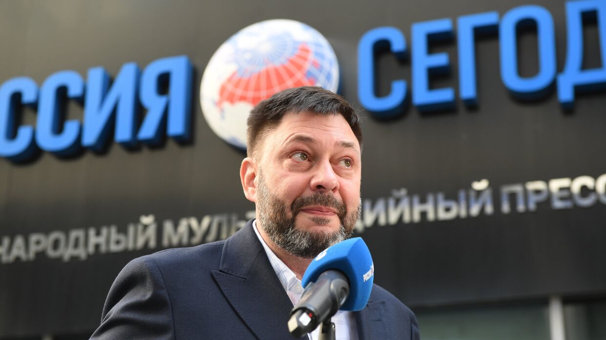 Пресс-конференция К. Вышинского