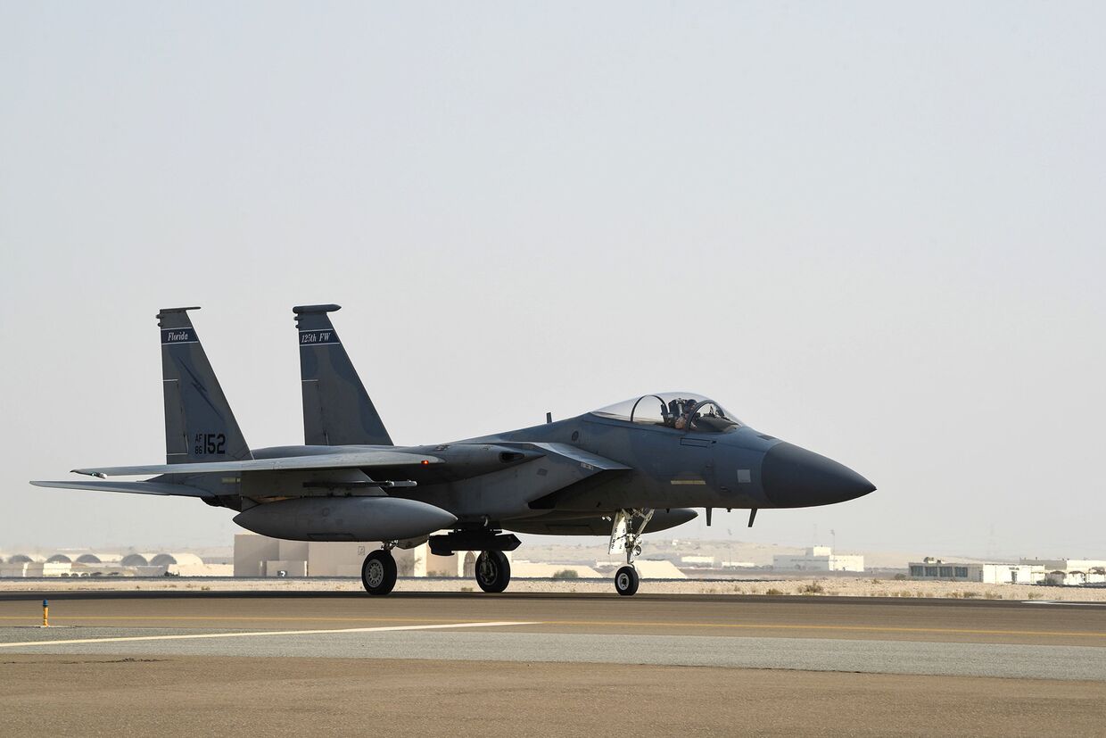Истребитель F-15 на авиабазе Принц Султан в Саудовской Аравии