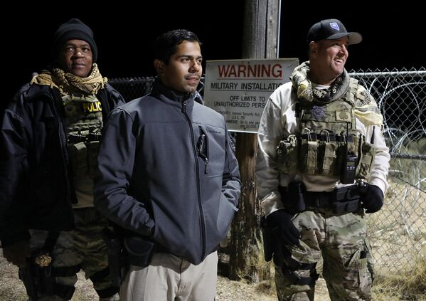 Правоохранительные органы наблюдают за штурмом Зоны 51 в штате Невада