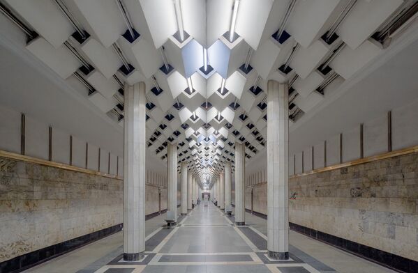 Станция метро «Улдуз» в Баку