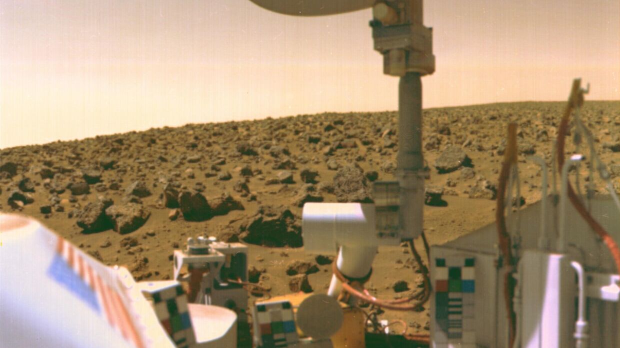 Снимок, полученный автоматической марсианской станции «Викинг-1»