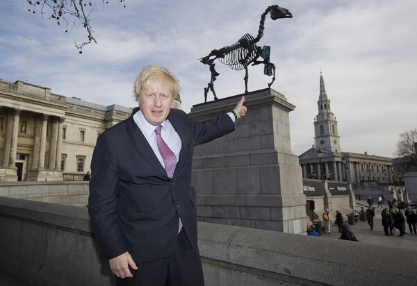 Мэр Лондона Борис Джонсон на Трафальгарской площади в центре Лондона