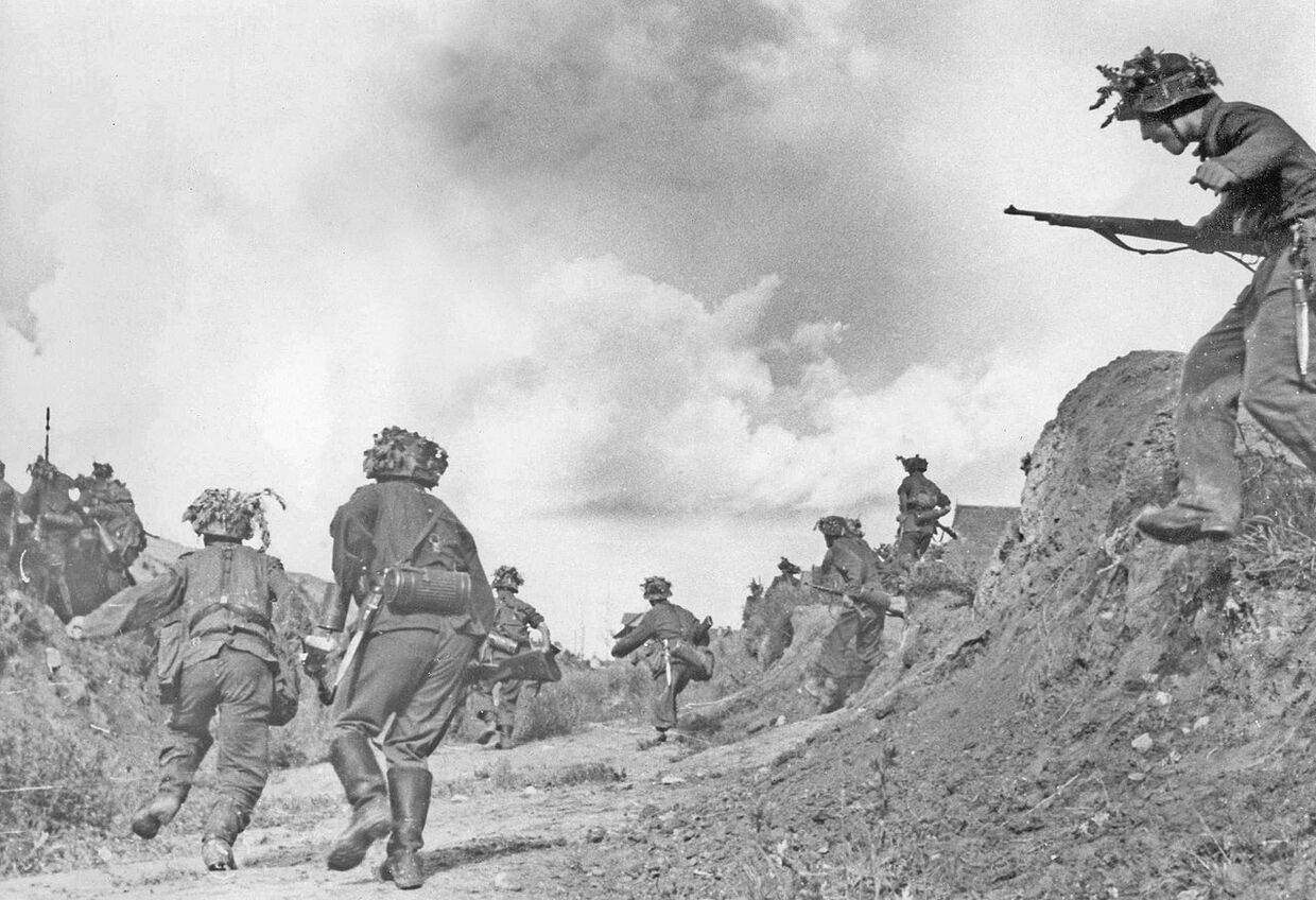 Солдаты «Голубой дивизии» в битве под Ленинградом в 1943 году