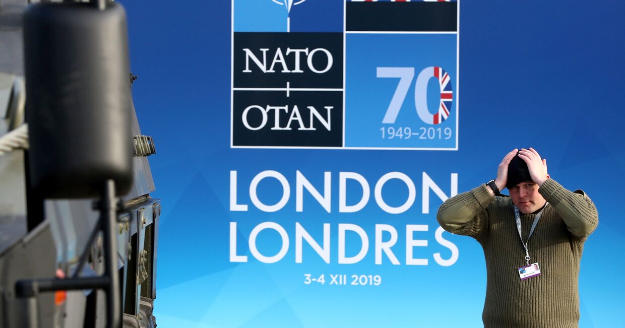 В предверии саммита лидеров НАТО в Уотфорде, Великобритания