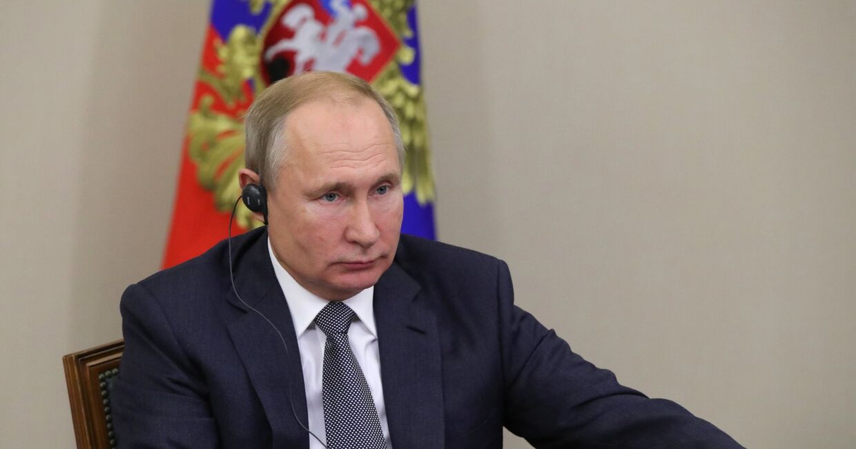 Президент РФ В. Путин принял участие в церемонии начала поставок российского газа в КНР по восточному маршруту