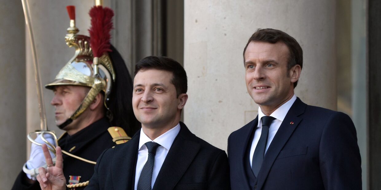 Президент Украины Владимир Зеленский и президент Франции Эммануэль Макрон