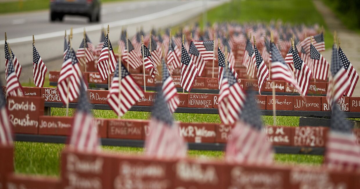 Мемориал американским солдатам, убитым в Ираке и Афганистане