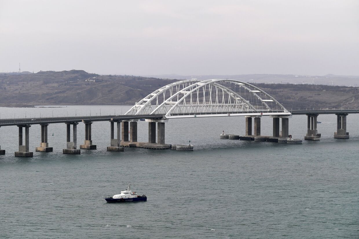 Крымский мост через Керченский пролив