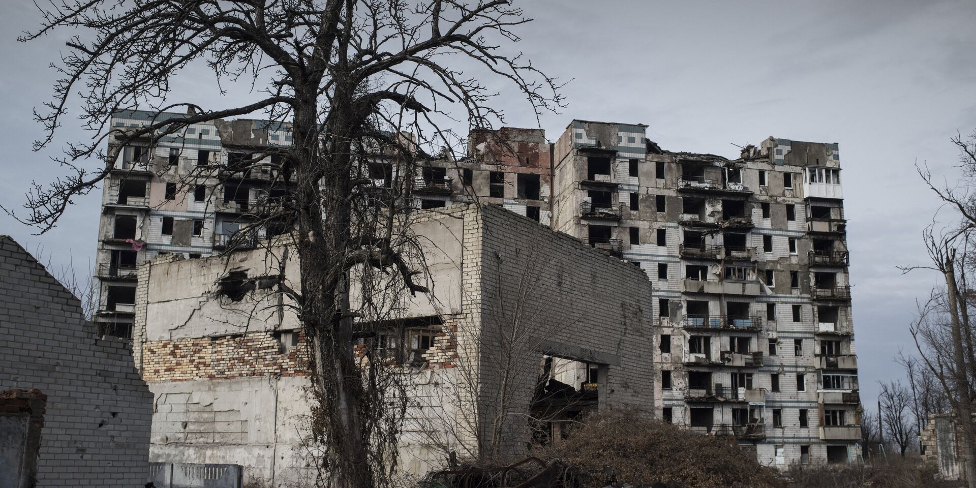 Разрушенные здания в Киевском районе Донецка - ИноСМИ, 1920, 02.02.2021